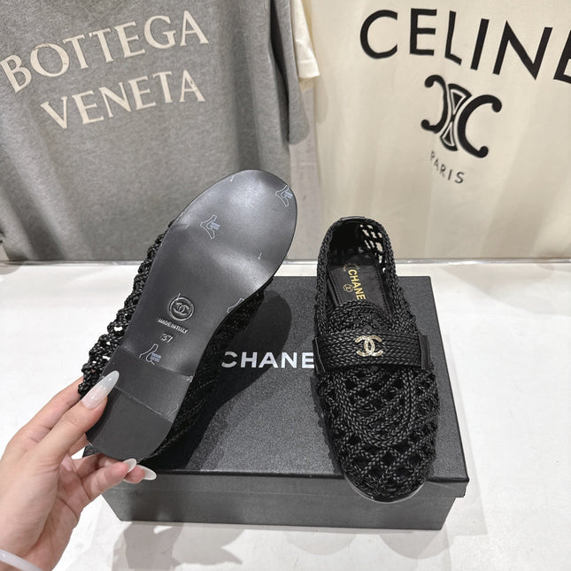 CHANEL 26S BRAIDED MULE IN BLACK WOVEN LEATHER