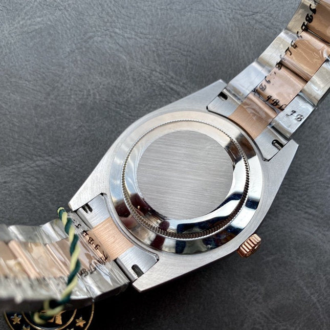 SKY-DWELLER TWO-TONE 42MM ROSE GOLD BEZEL BLUE DIAL