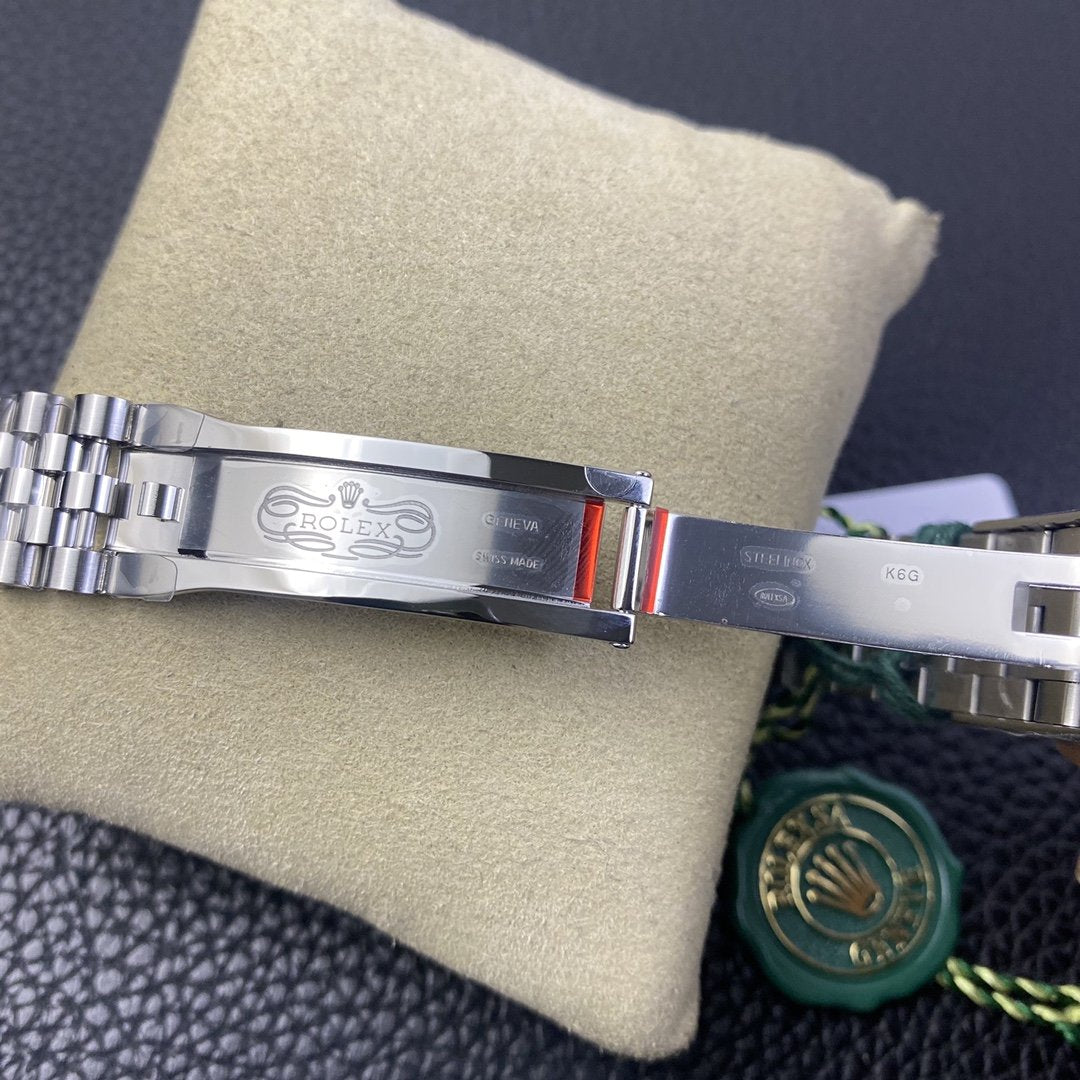 DATEJUST 41MM SMOOTH BEZEL GREY DIAL JUBILEE BRACELET