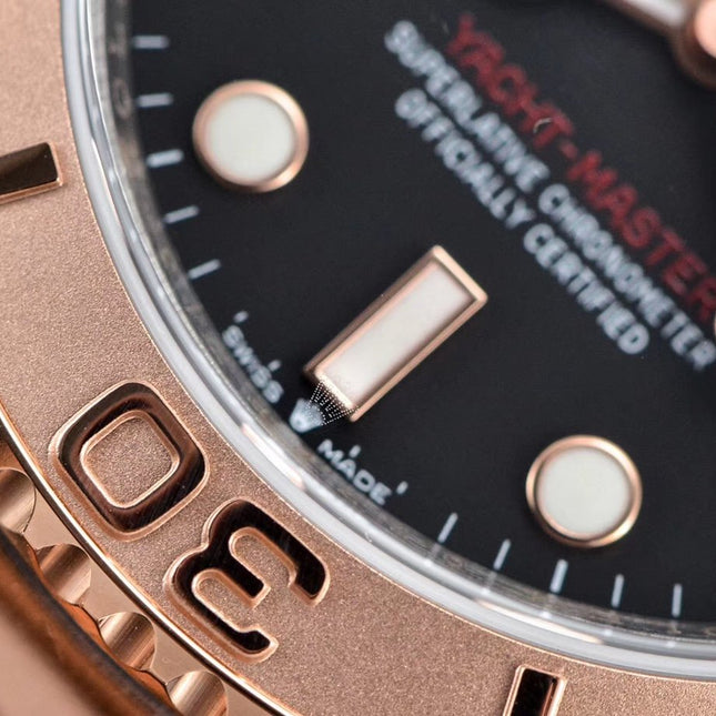 YACHT-MASTER EVEROSE GOLD BLACK DIAL