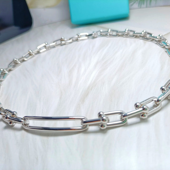 HARDWARE LONG CHAIN BRACELET