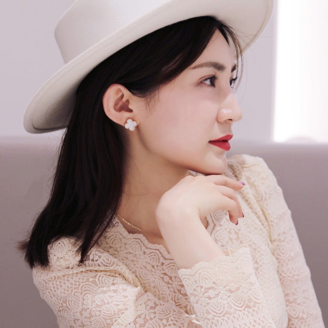 CLOVER MEDIUM WHITE MOP PINK GOLD EARRINGS