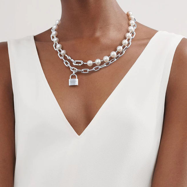 HARDWARE PEARL WRAP NECKLACE