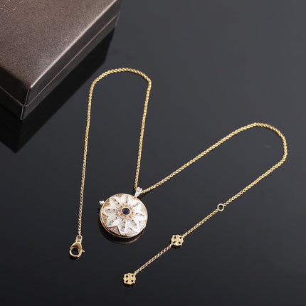 MARCRI CLASSIC CIRCLE PEDNANT PINK GOLD NECKLACE