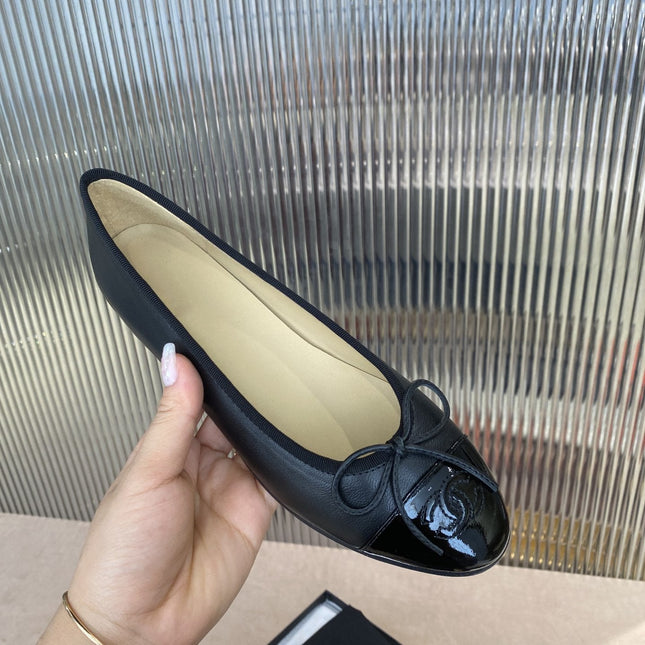 BALLET FLATS BLACK LAMBSKIN WITH BOW