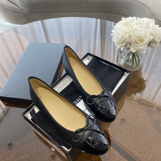 BALLET FLATS BLACK LAMBSKIN WITH BOW