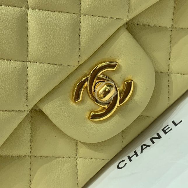 MINI SQUARE FLAP BAG 17CM YELLOW LAMBSKIN GOLD HARDWARE