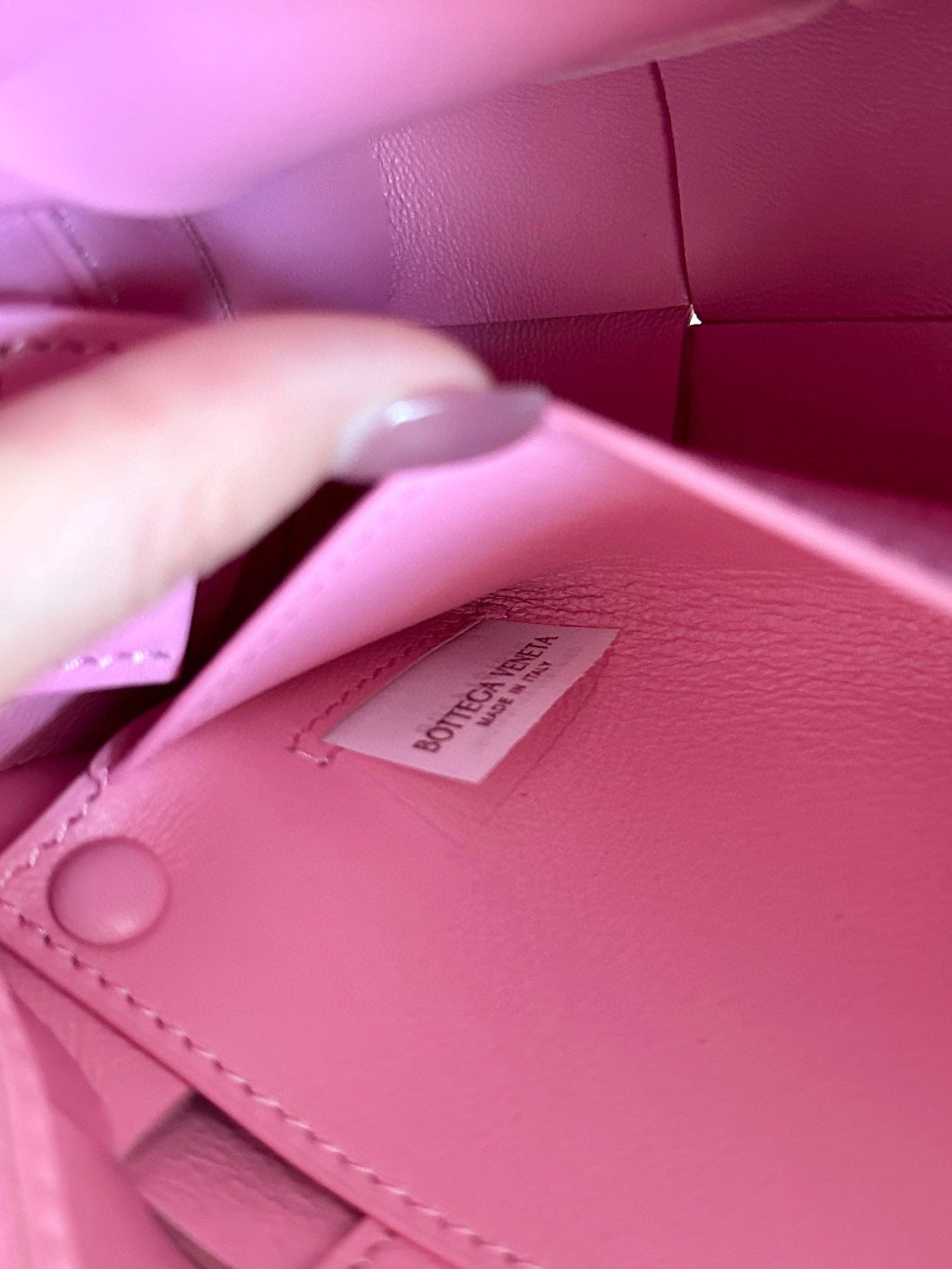 BV SMALL BRICK 24CM PINK LAMBSKIN