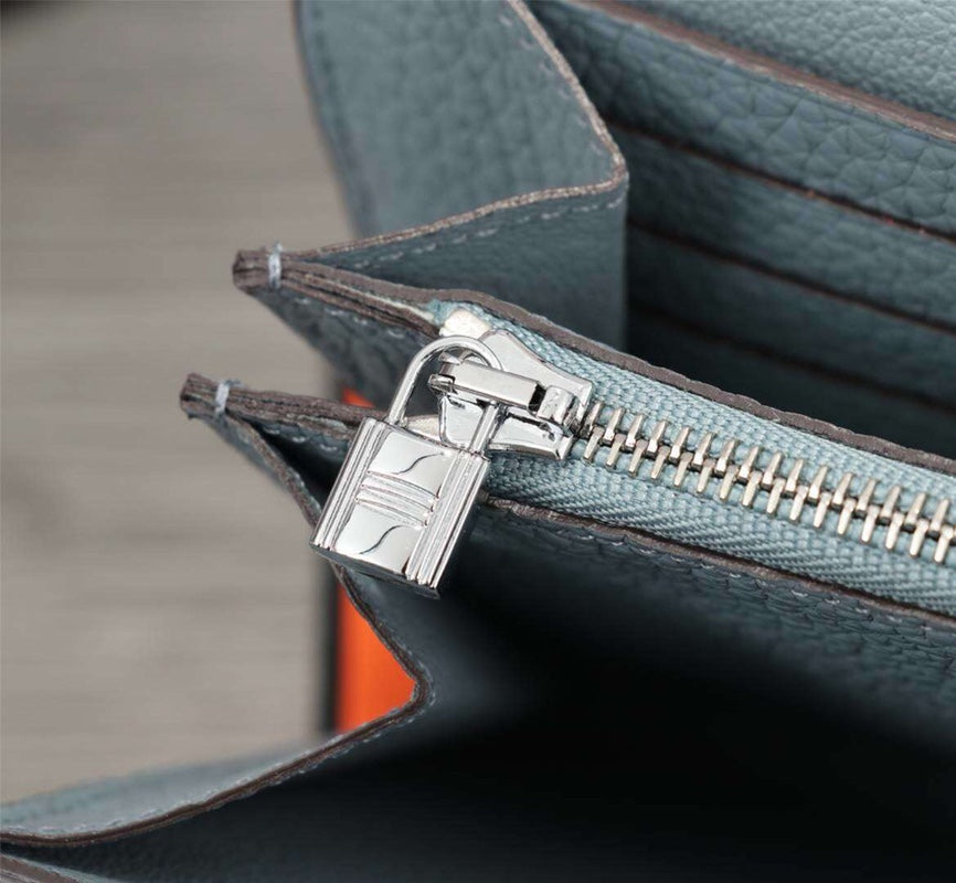 HM CLUTCH CONSTANCE 20.5 ICEBERG CALFSKIN SILVER HARDWARE