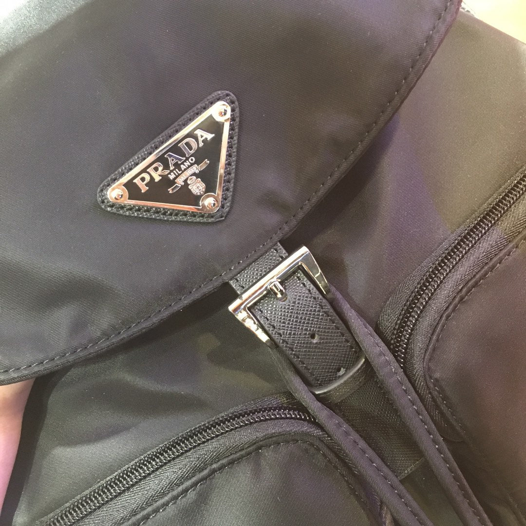 PRADA 26S BACKPACK 32 IN BLACK RE-NYLON