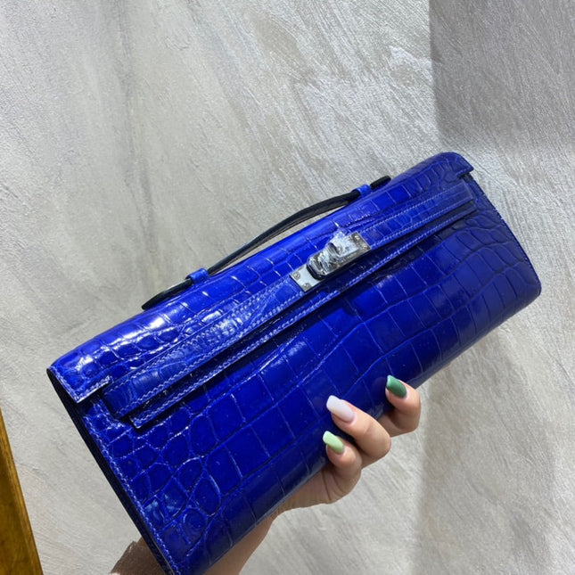 KELLY CUT 31 IN ADMIRAL BLUE SHINNY ALLIGATOR LEATHER WITH SILVER HARDWARE