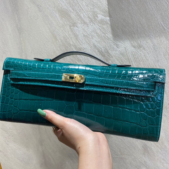 KELLY CUT 31 IN PINE GREEN SHINNY ALLIGATOR LEATHER WITH GOLD HARDWARE