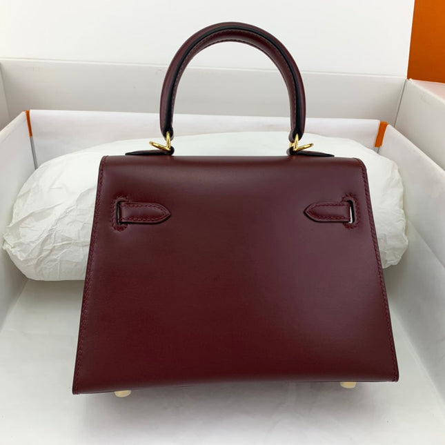 KELLY MINI 20 BAG IN WINE RED SMOOTH CALFSKIN WITH GOLD HARDWARE
