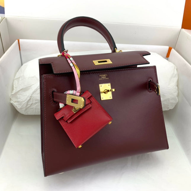 KELLY MINI 20 BAG IN WINE RED SMOOTH CALFSKIN WITH GOLD HARDWARE