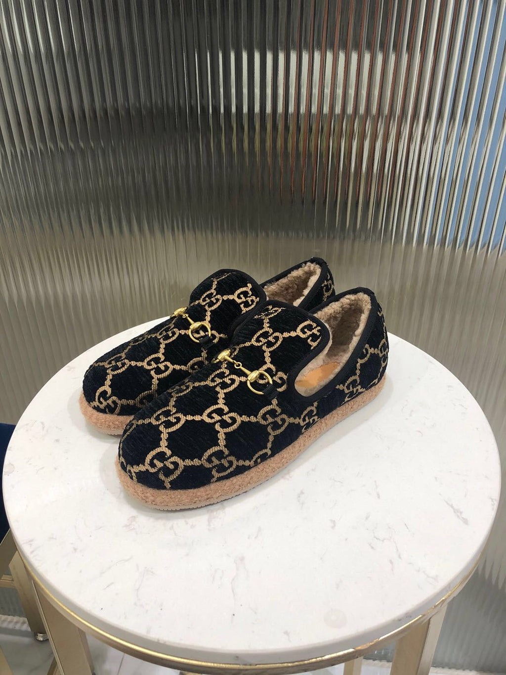 GG HORSEBIT LOAFER IN BLACK MIX YELLOW WOOL AND LAMB FUR LINING