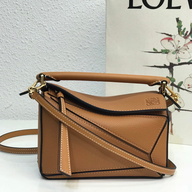 LOE MINI 18 PUZZLE BAG IN WARM DESERT CALFSKIN