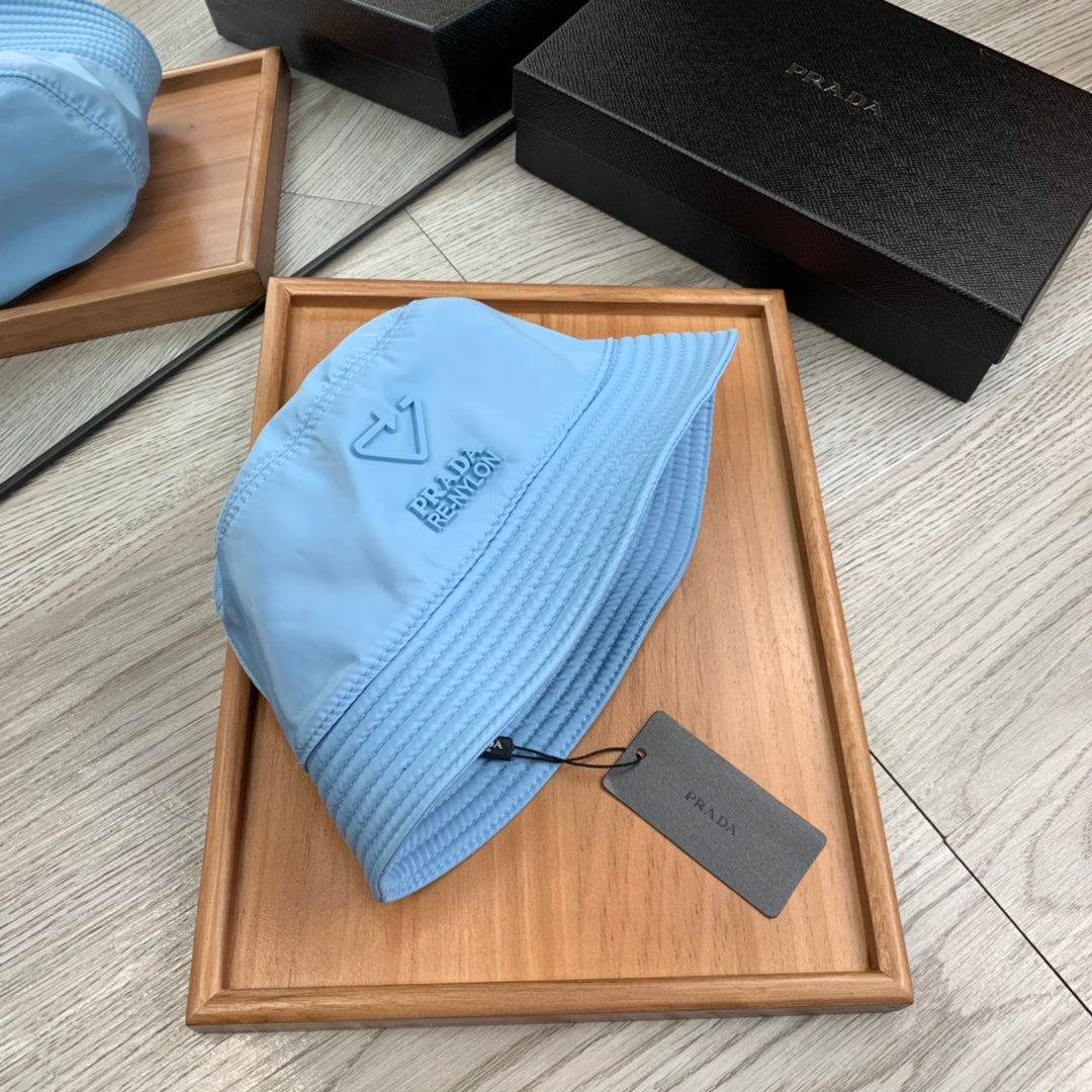 BUCKET HAT IN CERULEAN BLUE RE-NYLON 234101
