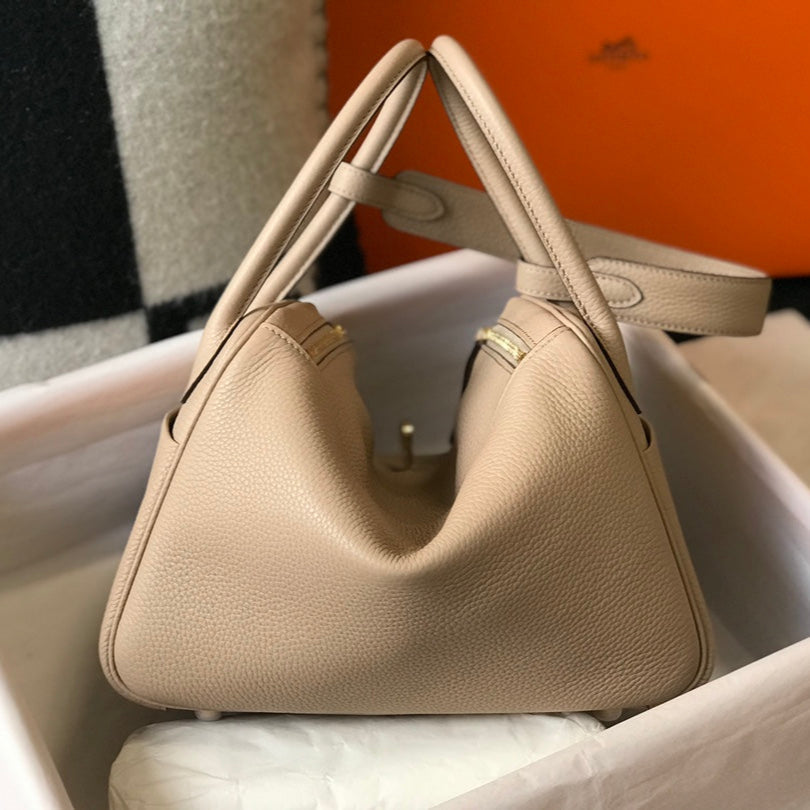 HM LINDY 30 BAG IN TAN BROWN CALFSKIN GOLD HARDWARE