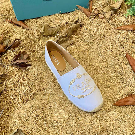 PRADA 26S ESPADRILLE FLATS IN WHITE CANVAS EMBROIDERED LOGO