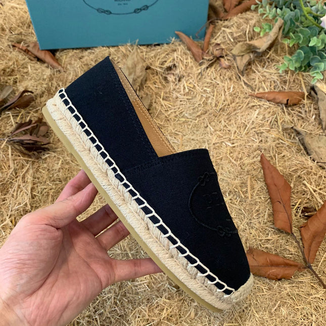PRADA 26S ESPADRILLE FLATS IN BLACK CANVAS EMBROIDERED LOGO