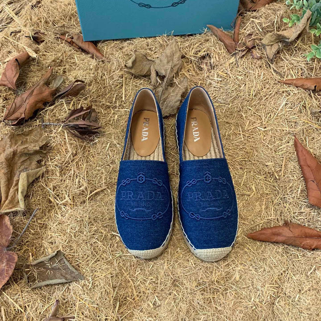 PRADA 26S ESPADRILLE FLATS IN BLUE DENIM EMBROIDERED LOGO