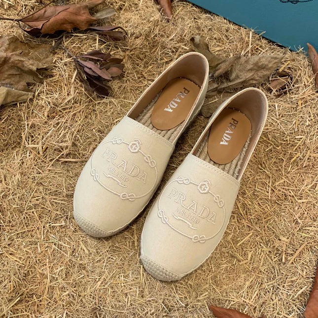 PRADA 26S ESPADRILLE FLATS IN LIGHT BEIGE CANVAS EMBROIDERED LOGO