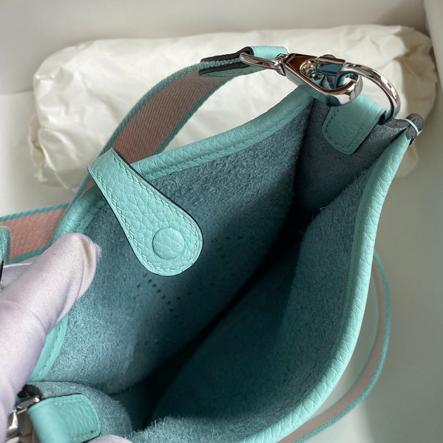 HM 25S EVELYNE 17 CM IN PASTEL BLUE COWHIDE AND CANVAS WITH SILVER HARDWARE