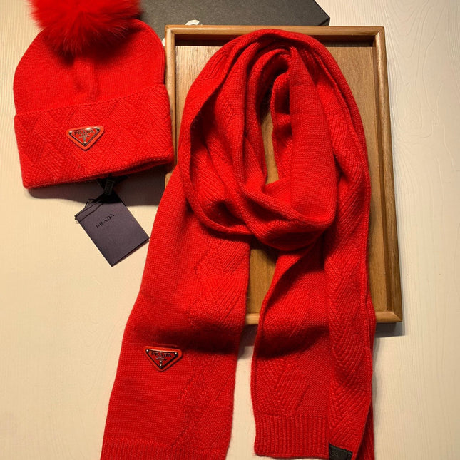 SET SCARF AND HAT IN CHERRY RED WOOL AND RABBIT FUR 416367