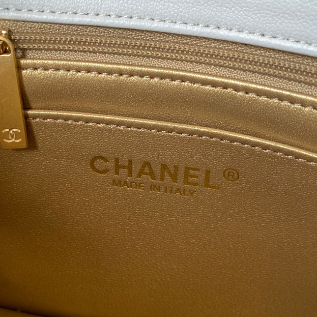 CHANEL 25S SMALL FLAP BAG 17 IN WHITE LAMBSKIN GOLD HARDWARE