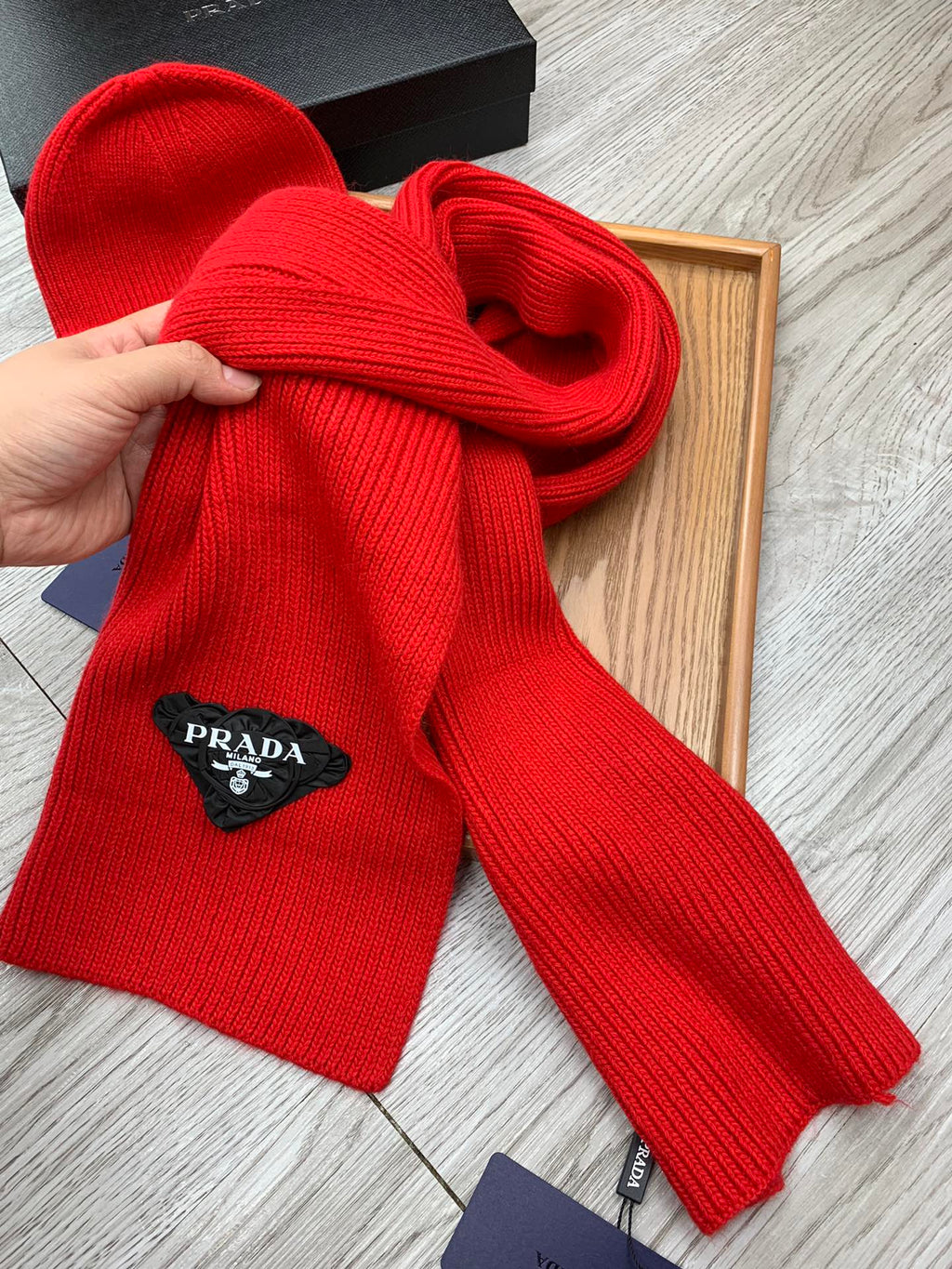 SET SCARF AND HAT IN CHERRY RED WOOL AND RABBIT FUR 386076