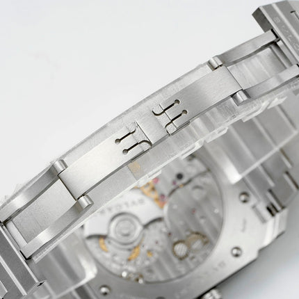 OCTO FINISSIMO AUTOMATIC STEEL CASE BLUE DIAL