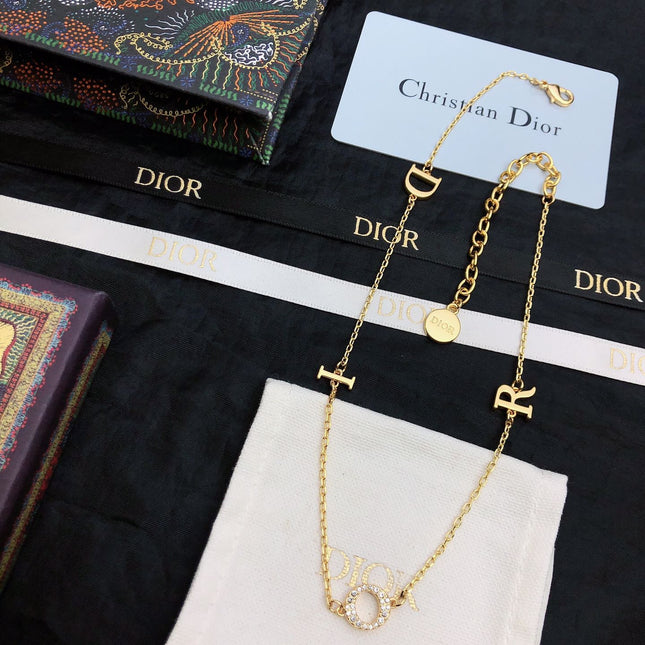 CD 26S DIOR LOGO CHAIN LAYERED NECKLACE IN GOLD TONE METAL WITH CRYSTAL 631007