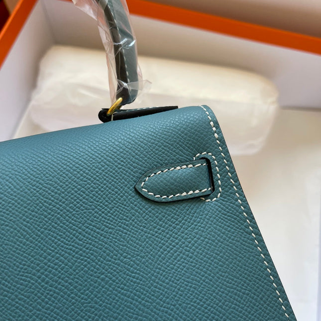KELLY MINI 20 BAG IN PINE GREEN CALFSKIN WITH GOLD HARDWARE