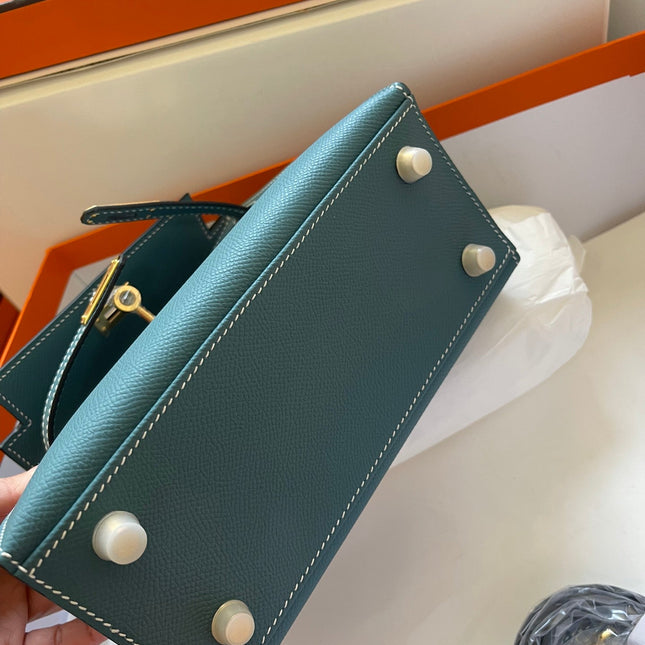 KELLY MINI 20 BAG IN PINE GREEN CALFSKIN WITH GOLD HARDWARE