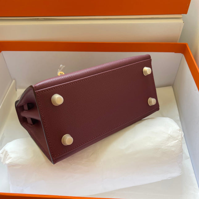 KELLY MINI 20 BAG IN GARNET RED CALFSKIN WITH GOLD HARDWARE