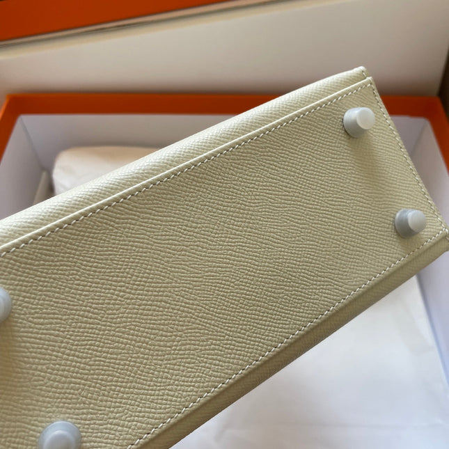 KELLY MINI 20 BAG IN OAT TAN CALFSKIN WITH SILVER HARDWARE