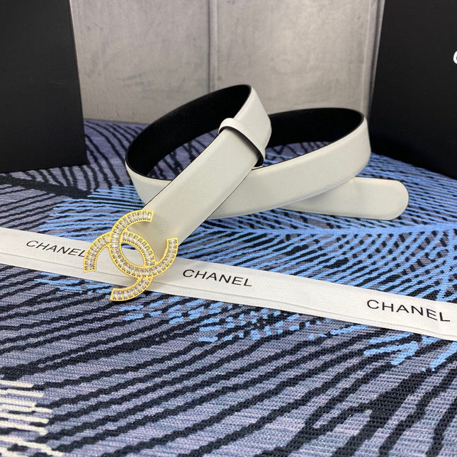 CHANEL 25S BELT 30 MM IN WHITE CALFSKIN WITH GOLD HARDWARE 615098