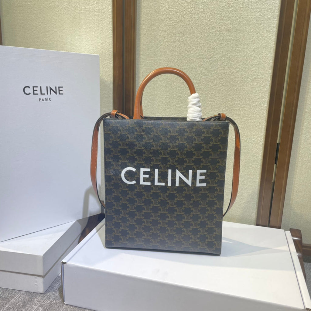 TRIOMPHE  32 BLUE IN PATTERN CALFSKIN