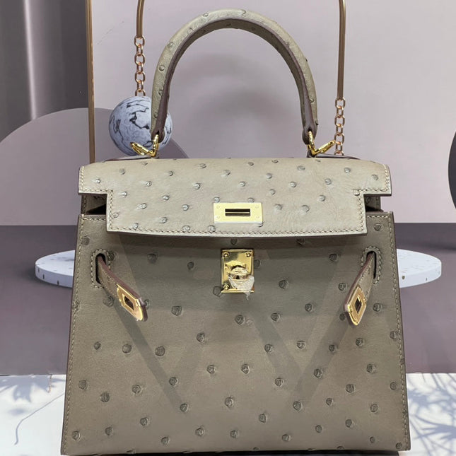 KELLY BAG 20 IN KHAKI BEIGE OSTRICH LEATHER WITH GOLD HARDWARE