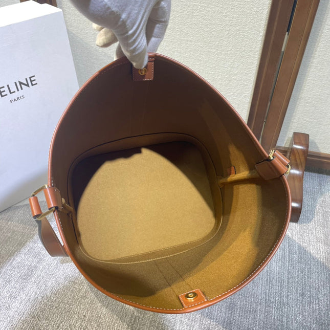 CELINE 26S BUCKET 33 IN CREAM WHITE CALFSKIN WITH PRINTED PATTERN