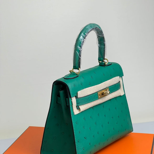 KELLY BAG 20 IN TEAL GREEN OSTRICH LEATHER WITH GOLD HARDWARE