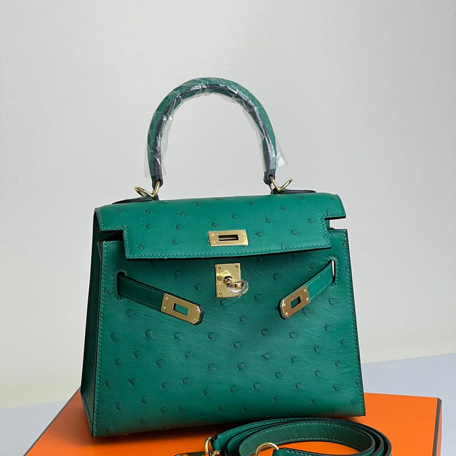 KELLY BAG 20 IN TEAL GREEN OSTRICH LEATHER WITH GOLD HARDWARE