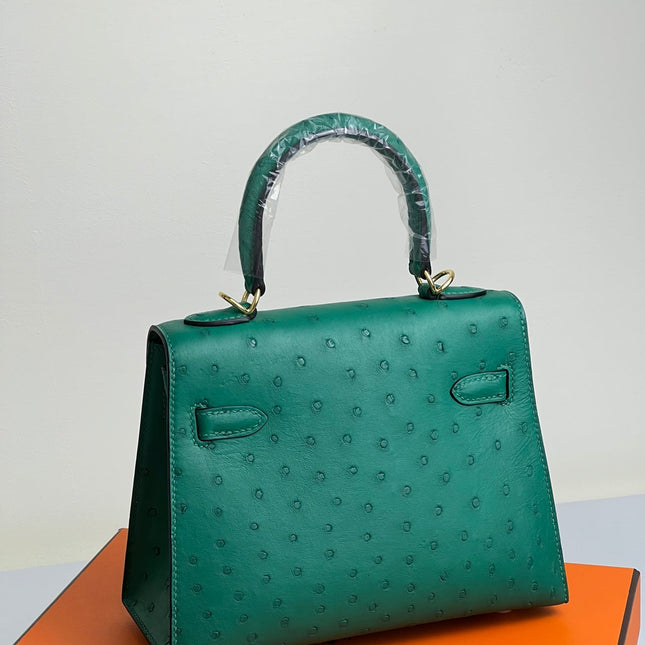 KELLY BAG 20 IN TEAL GREEN OSTRICH LEATHER WITH GOLD HARDWARE