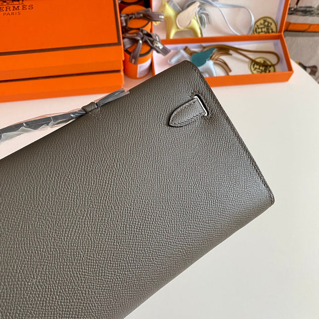 KELLY CUT 31 IN WOOD BROWN CALFSKIN WITH SILVER HARDWARE