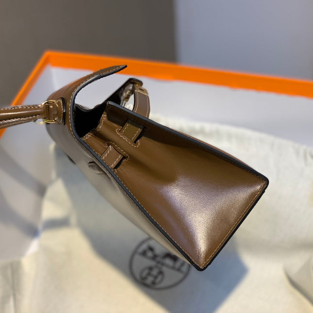 KELLY MINI 20 BAG IN CHOCOLATE BROWN SMOOTH CALFSKIN WITH GOLD HARDWARE