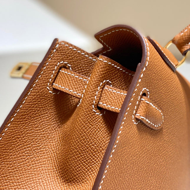 KELLY MINI 20 BAG IN BRONZE BROWN CALFSKIN WITH GOLD HARDWARE