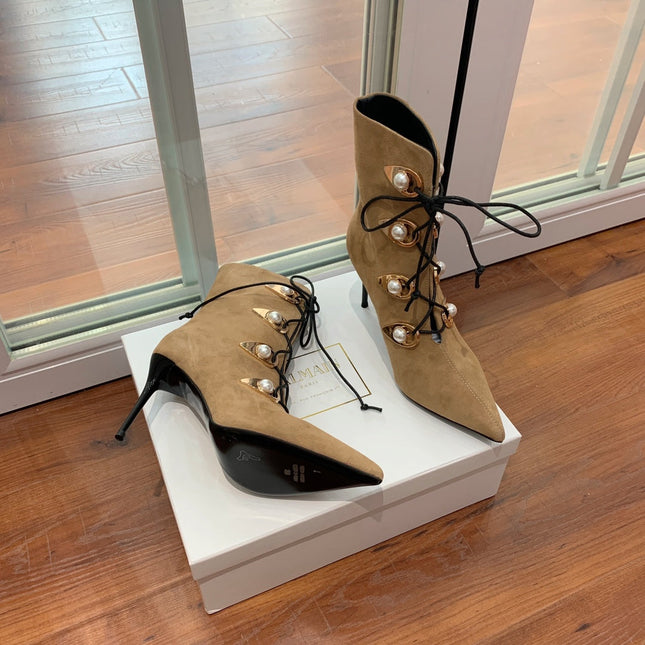 BALMAIN 26S BOOT 95 MM IN LIGHT BROWN SUEDE PEARL BUTTON