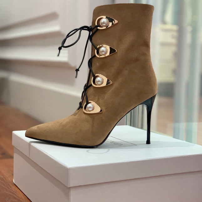 BALMAIN 26S BOOT 95 MM IN LIGHT BROWN SUEDE PEARL BUTTON