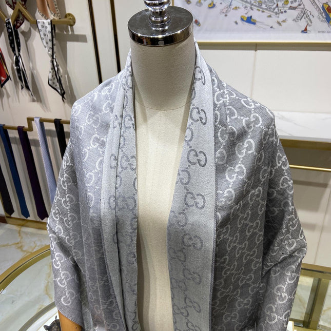 GUCCI 25S SCARF 200 IN CASHMERE SILK 706564