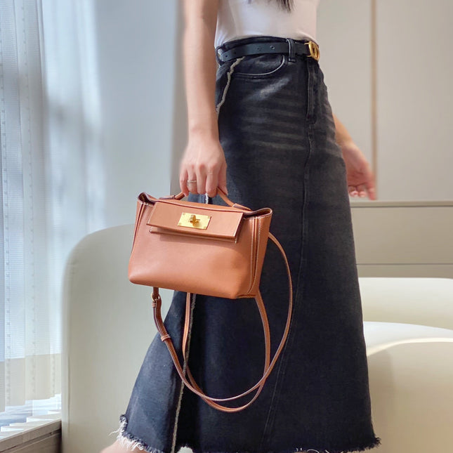 MINI 24/24 21CM IN ORANGE MINIMUM EVERCOLOR CALFSKIN GOLD KELLY BUCKLE